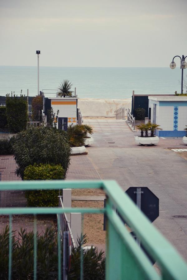 Hotel Rex Lido di Jesolo Esterno foto